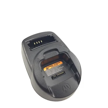 Двойное настольное зарядное устройство TRBOW FTN6575 для радиостанций Motorola MTP850 walkie talkieFTN6575